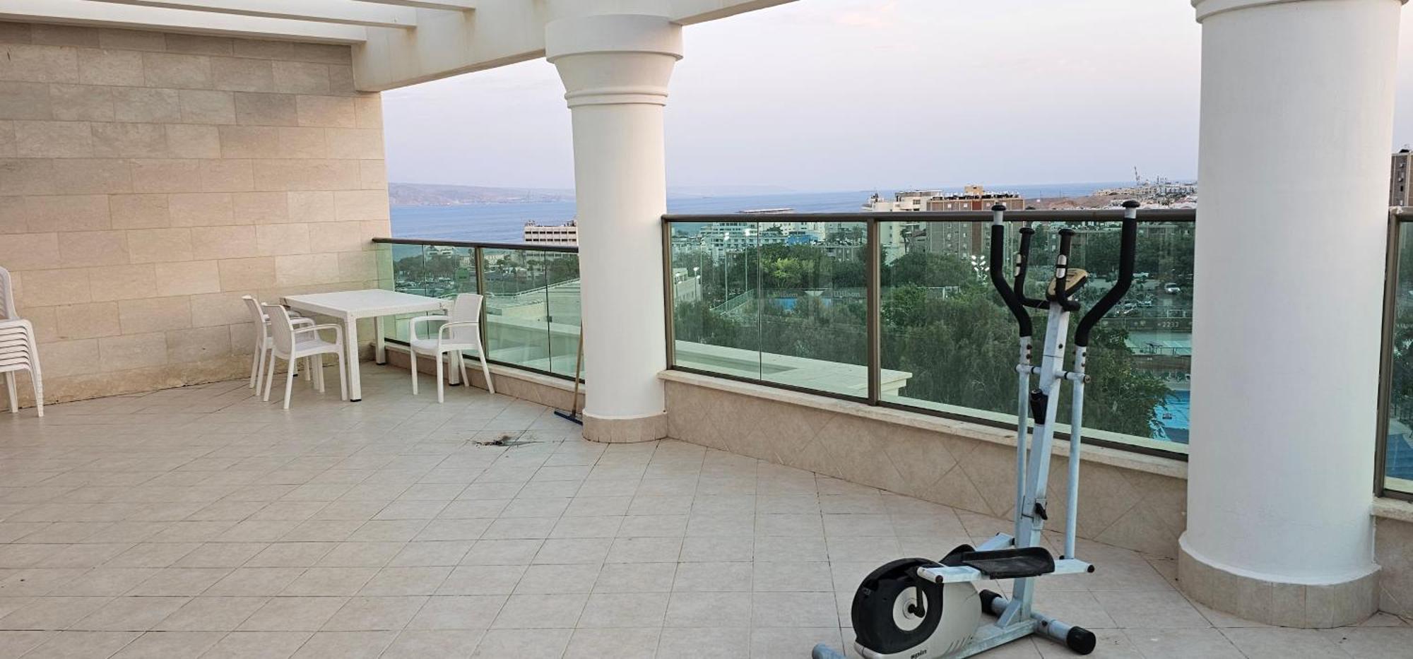 Exclusive Top Luxury Penthouse Near The Sea With Privat Roof-Pool Lejlighed Eilat Eksteriør billede