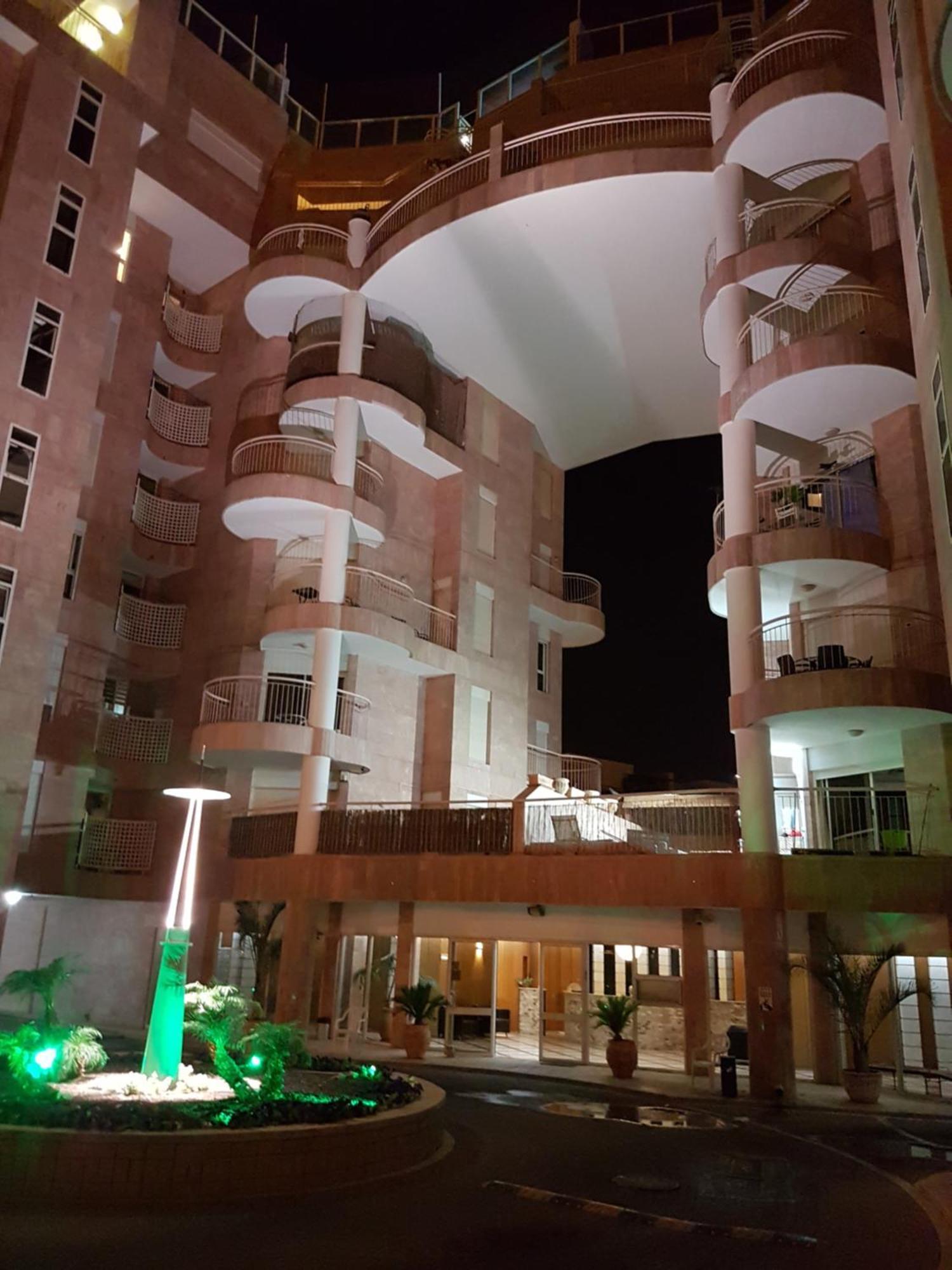 Exclusive Top Luxury Penthouse Near The Sea With Privat Roof-Pool Lejlighed Eilat Eksteriør billede