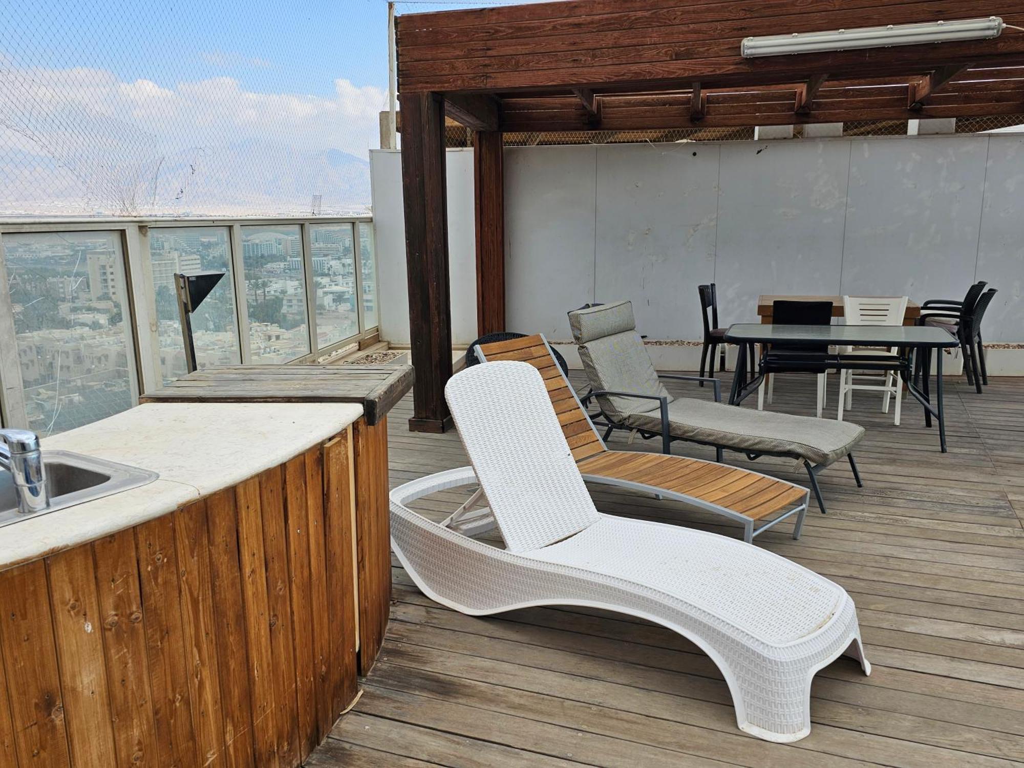 Exclusive Top Luxury Penthouse Near The Sea With Privat Roof-Pool Lejlighed Eilat Eksteriør billede